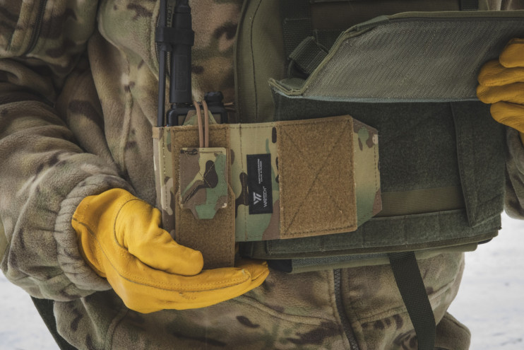 Подсумок под рацию левосторонний под клапан жилета UP-141